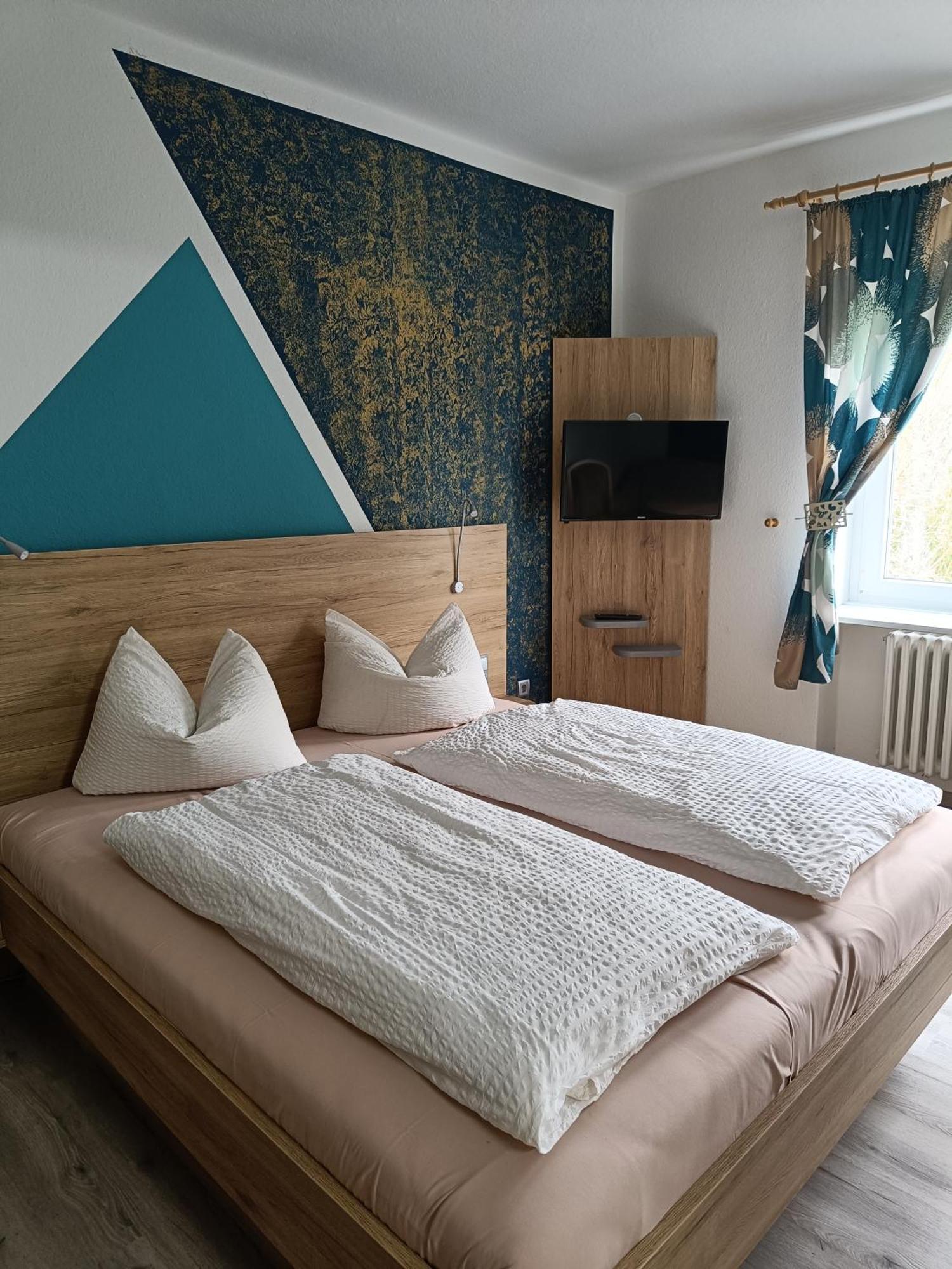 Zur Edlen Krone Neuhausen  Extérieur photo